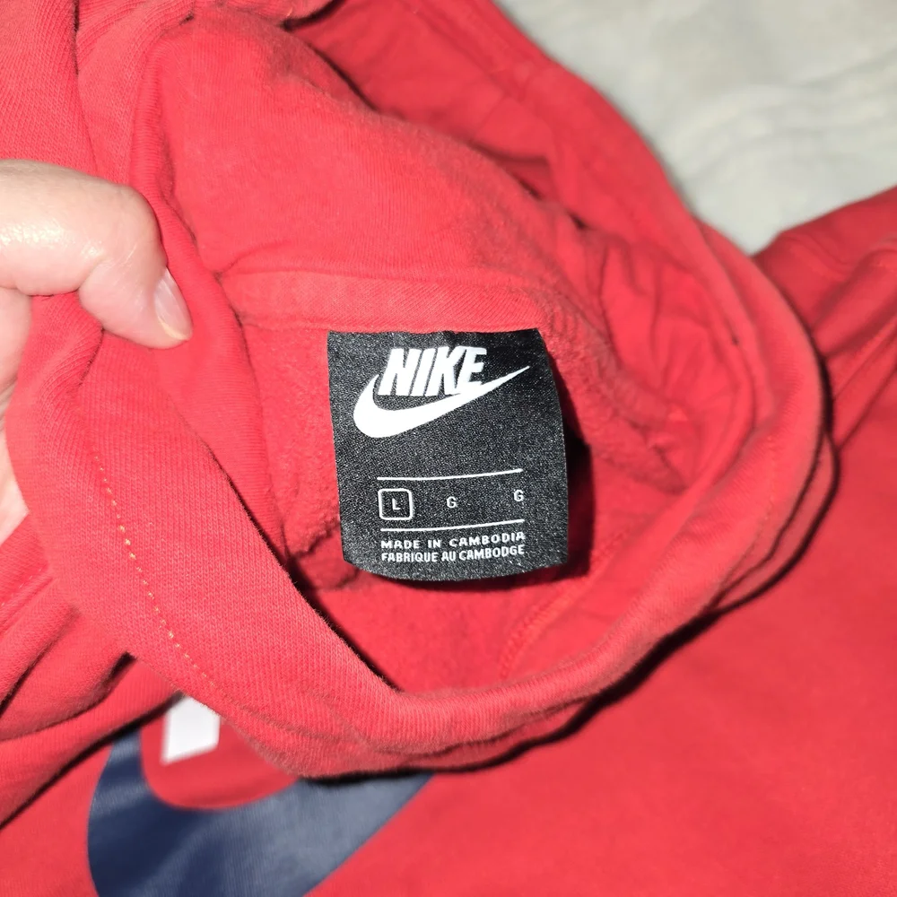 Nike Red Hoodie - Picture 4 of 6